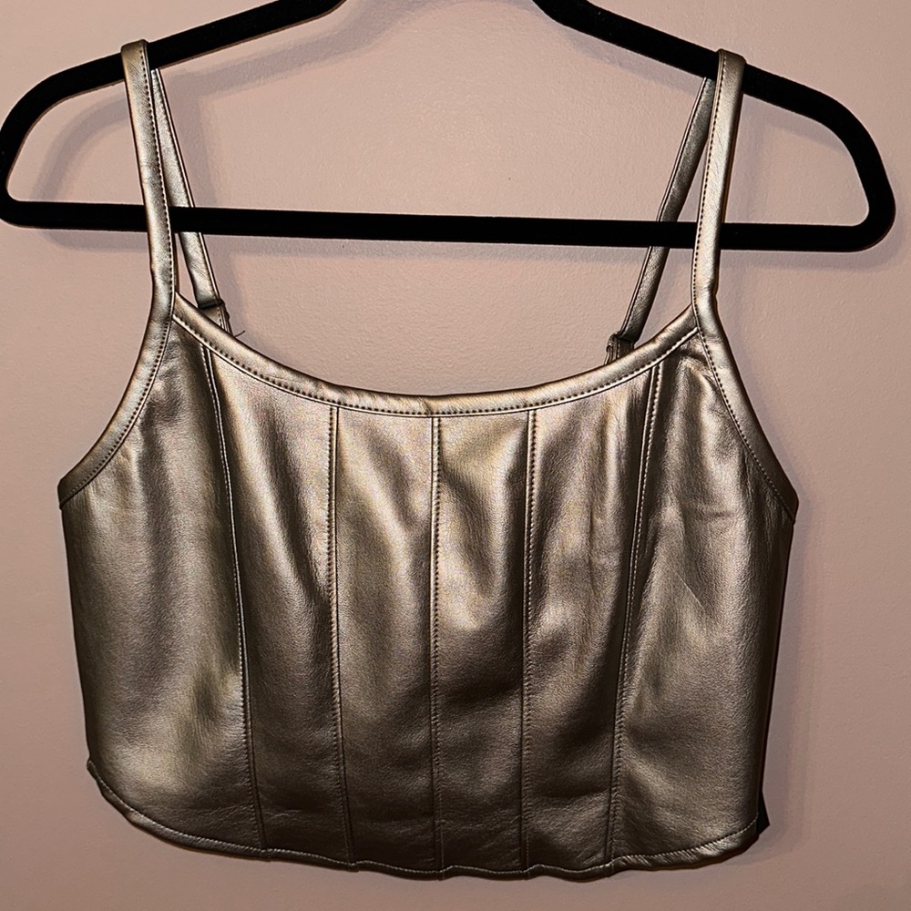KIRIOUS Metallic Crop Top